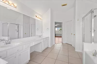 9218 Memorial Pines Way, Spring, TX 77379 - Photo 19