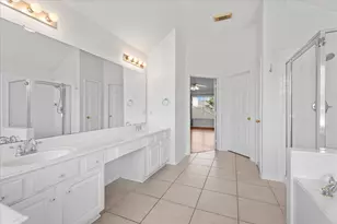 9218 Memorial Pines Way, Spring, TX 77379 - Photo 19
