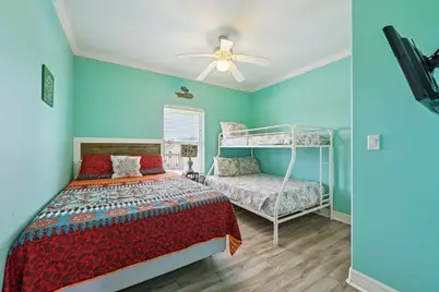 940 Gregory Lane, Crystal Beach, TN 77650 - Photo 13