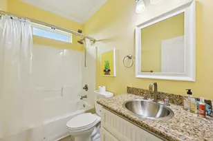 940 Gregory Ln, Crystal Beach, TN 77650 - Photo 15