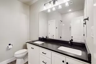 3005 Alpha Ct, Bryan, TX 77808 - Photo 5