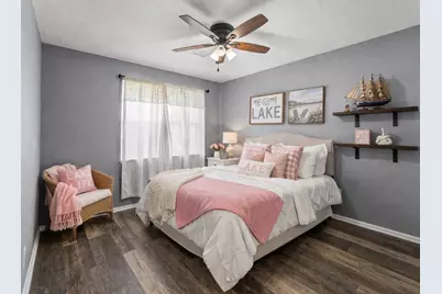 228 April Waters Drive W, Conroe, TX 77356 - Photo 3