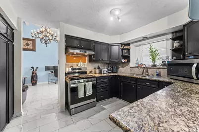 228 April Waters Drive W, Conroe, TX 77356 - Photo 11