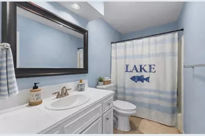 228 April Waters Drive W, Conroe, TX 77356 - Photo 11