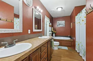 595 Andrew Jackson Dr, Livingston, TX 77351 - Photo 13