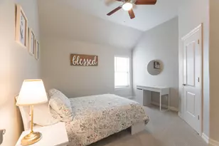 198 Hearthshire Cir, The Woodlands, TX 77354 - Photo 13