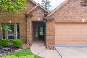 198 Hearthshire Cir, The Woodlands, TX 77354 - Photo 3