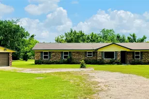 1434 County Rd 878A, Sweeny, TX 77480 - Photo 3
