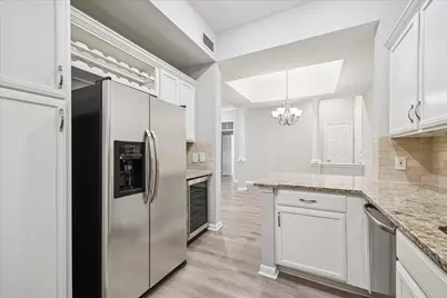 5353 Memorial Drive #3058, Houston, TX 77007 - Photo 3
