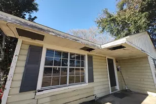 2114 7th St, Port Neches, TX 77651 - Photo 5