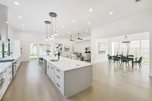 3720 Ella Blvd, Houston, TX 77018 - Photo 7