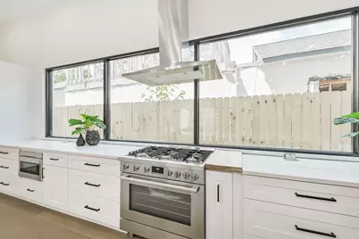 3720 Ella Boulevard, Houston, TX 77018 - Photo 11