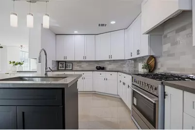 5614 Indian Circle, Houston, TX 77056 - Photo 27