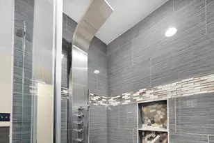 11611 Burlwood Dr, Houston, TX 77089 - Photo 15