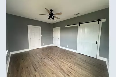 106 N Scott Street, Fayetteville, TX 78940 - Photo 11
