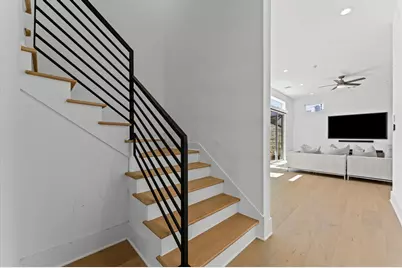 711 Lester Street, Houston, TX 77007 - Photo 7