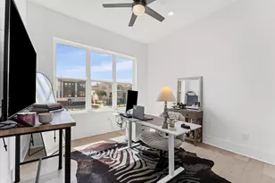 711 Lester St, Houston, TX 77007 - Photo 21