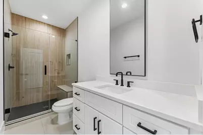 711 Lester Street, Houston, TX 77007 - Photo 27