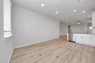 12527 Colchester Creek Ct, Houston, TX 77047 - Photo 15