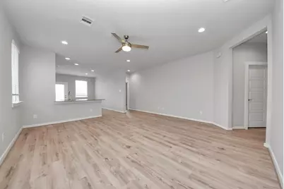 12527 Colchester Creek Court, Houston, TX 77047 - Photo 7
