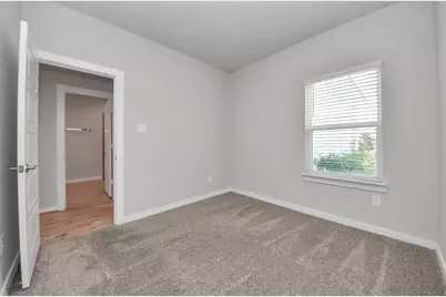12527 Colchester Creek Court, Houston, TX 77047 - Photo 25