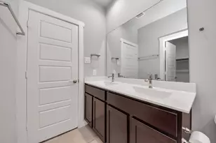 12527 Colchester Creek Ct, Houston, TX 77047 - Photo 19