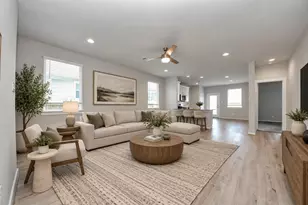 12527 Colchester Creek Ct, Houston, TX 77047 - Photo 9