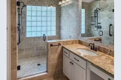 8523 Metrodale Drive, Houston, TX 77040 - Photo 15