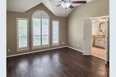 8523 Metrodale Drive, Houston, TX 77040 - Photo 13