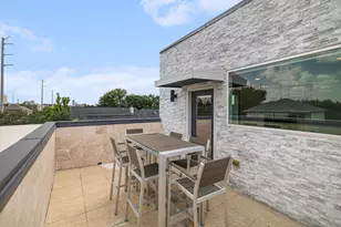 925 Herkimer St, Houston, TX 77008 - Photo 17