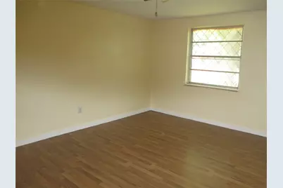 500 Harold Lane, Baytown, TX 77521 - Photo 7