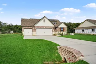 12 Cattle Dr, Bay City, TX 77414 - Photo 3