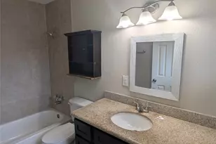 4018 Rosewin Cir, Houston, TX 77047 - Photo 9