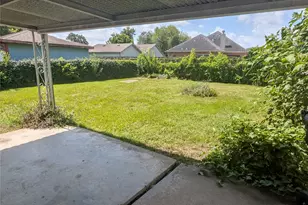 4018 Rosewin Cir, Houston, TX 77047 - Photo 11