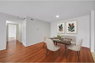 6633 W Airport Boulevard #1106, Houston, TX 77035 - Photo 5