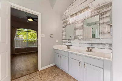 21861 Maidens Crossing Drive, Kingwood, TX 77339 - Photo 25