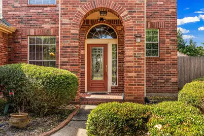 21861 Maidens Crossing Drive, Kingwood, TX 77339 - Photo 3