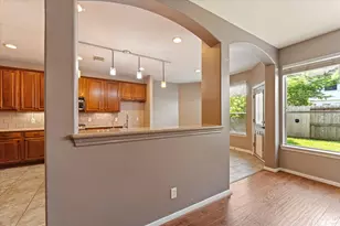 21861 Maidens Crossing Dr, Kingwood, TX 77339 - Photo 11