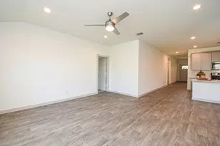 1614 Mountain Echo Dr, Richmond, TX 77469 - Photo 9