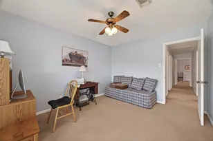 8410 Twin Hills Dr, Houston, TX 77071 - Photo 21