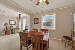 8410 Twin Hills Dr, Houston, TX 77071 - Photo 7