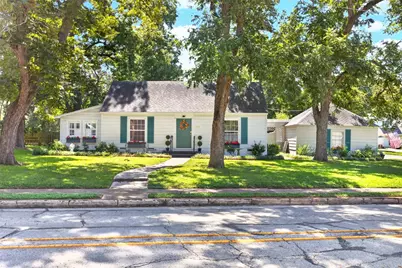919 E Houston Avenue, Crockett, TX 75835 - Photo 1