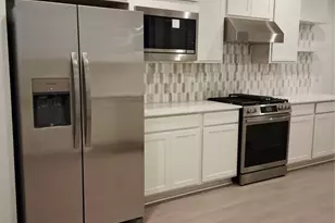 1047 Blue Stone Dr, Beasley, TX 77417 - Photo 5