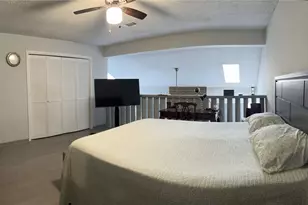 13798 Hollowgreen Dr, Houston, TX 77082 - Photo 21