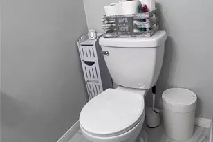 13798 Hollowgreen Dr, Houston, TX 77082 - Photo 17