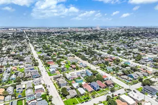 3228 Ave R 1/2, Galveston, TX 77550 - Photo 41