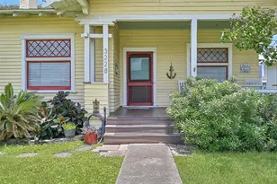 3228 Ave R 1/2, Galveston, TX 77550 - Photo 5