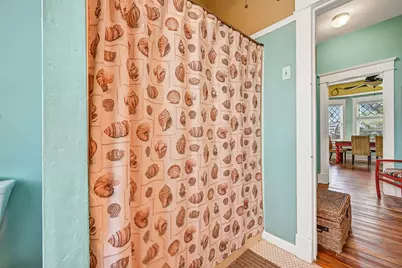 3228 Avenue R 1/2, Galveston, TX 77550 - Photo 23