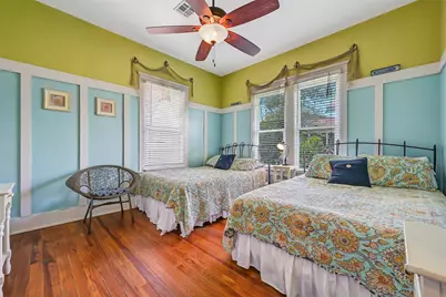 3228 Avenue R 1/2, Galveston, TX 77550 - Photo 21