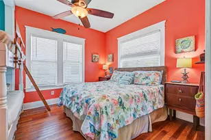 3228 Ave R 1/2, Galveston, TX 77550 - Photo 17